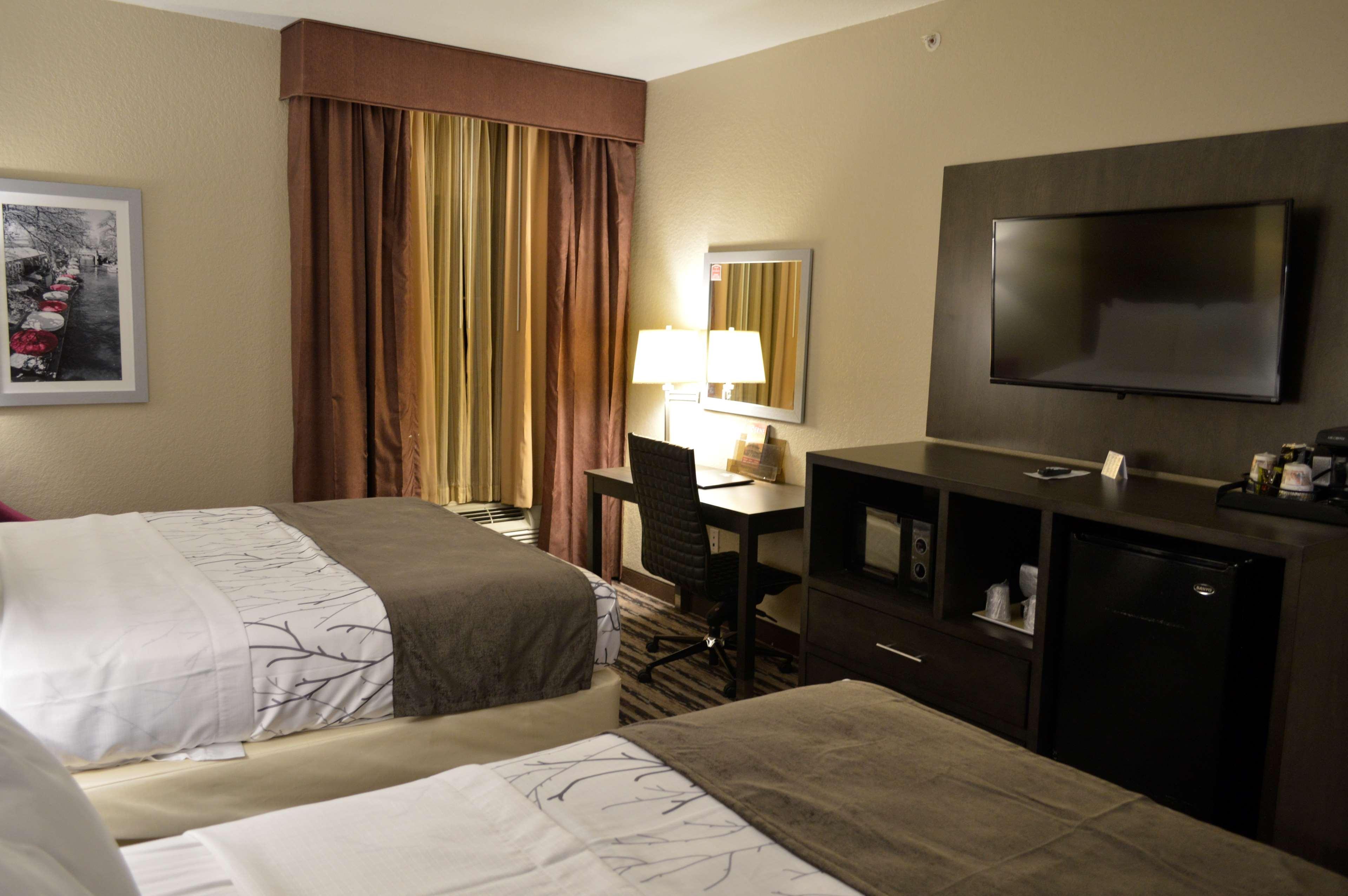 Baymont By Wyndham Elizabeth City Bagian luar foto