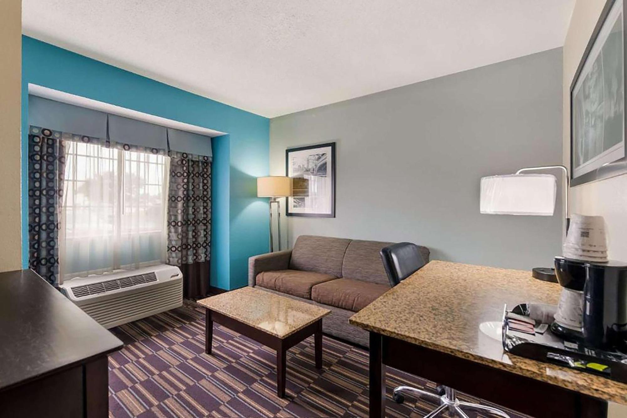 Baymont By Wyndham Elizabeth City Bagian luar foto