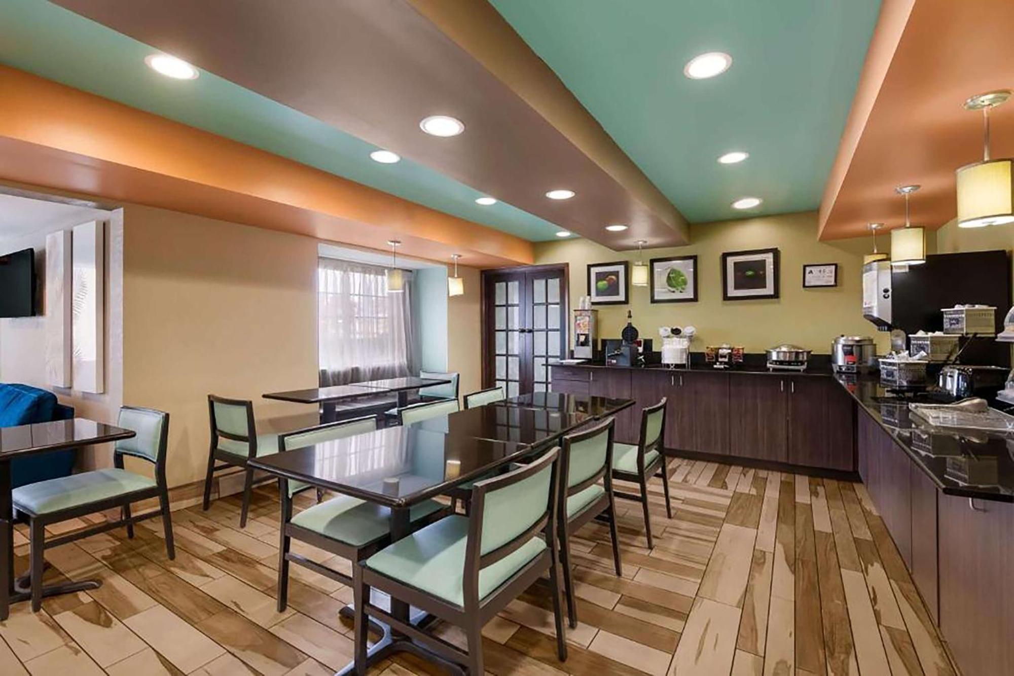 Baymont By Wyndham Elizabeth City Bagian luar foto